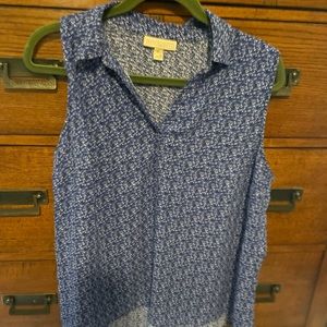 Womens sleeveless top